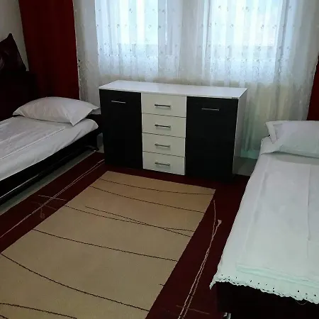 Villa Garden 아파트 *